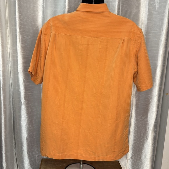 Axist Silk Touch Men’s XL Orange Textured Short Sleeve Button Up Collar Shirt - Picture 4 of 9